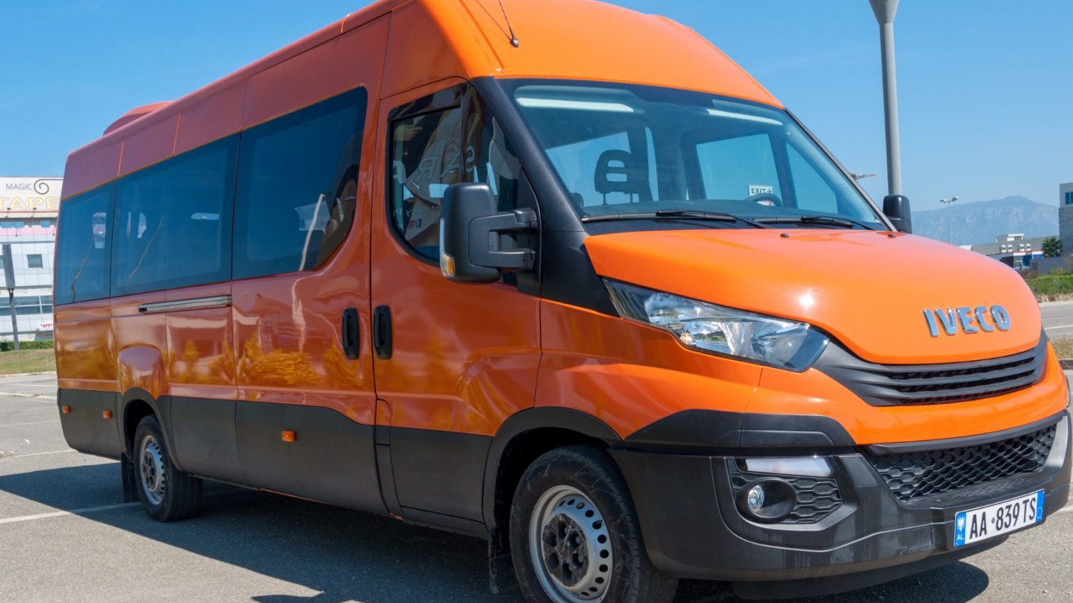 PRIBUS IVECO DAILY 20+1 SEATS